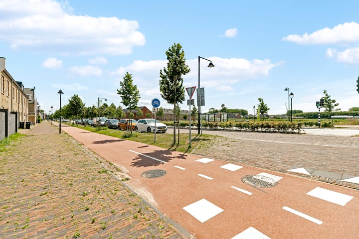 Foto 70 van Jean Perrinstraat 15