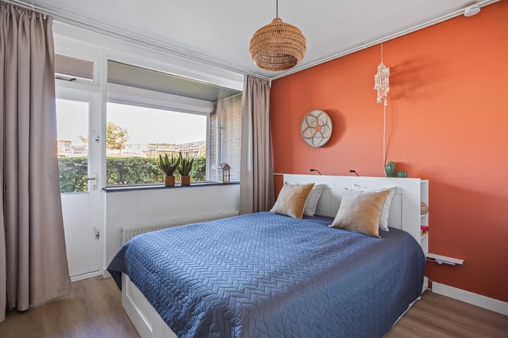 Foto 12 van Bizetstraat 26