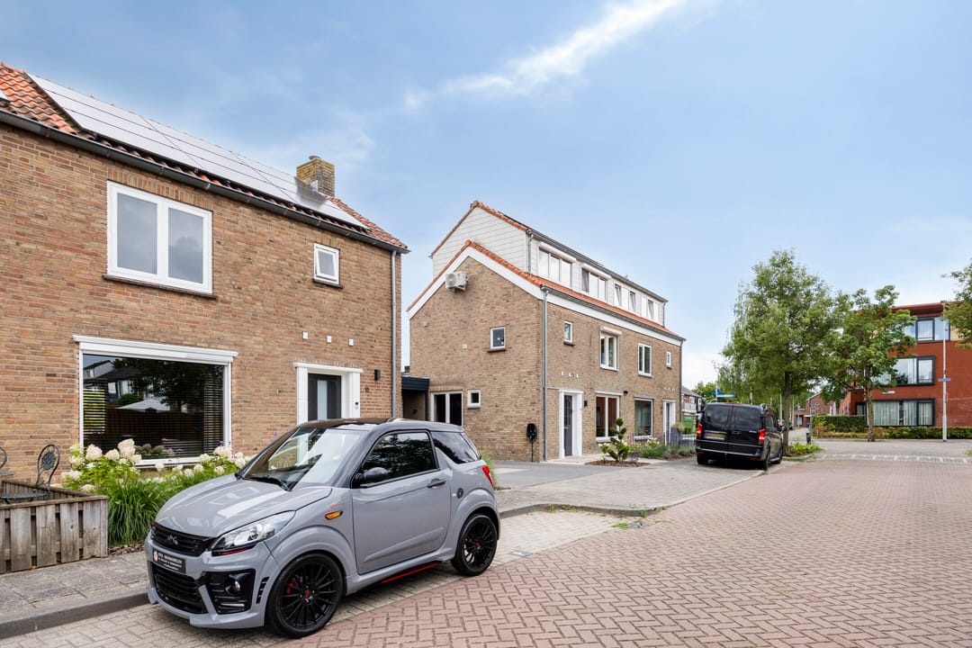 Photo 31 of Margrietlaan 11