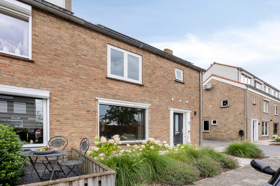 Photo 32 of Margrietlaan 11