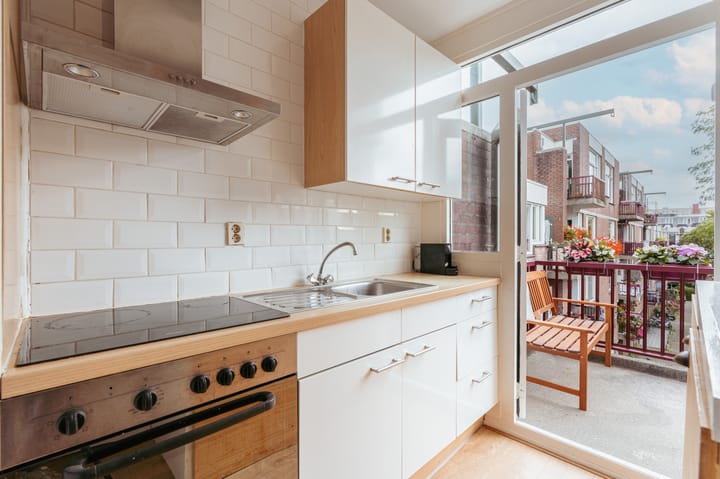 Foto 6 van Menadostraat 13-D