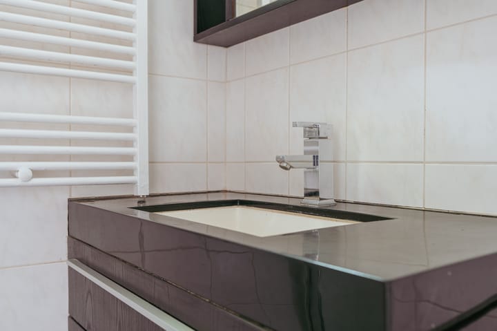 Foto 20 van Menadostraat 13-D