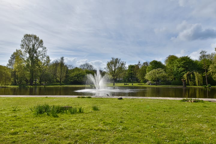 Foto 29 van Menadostraat 13-D