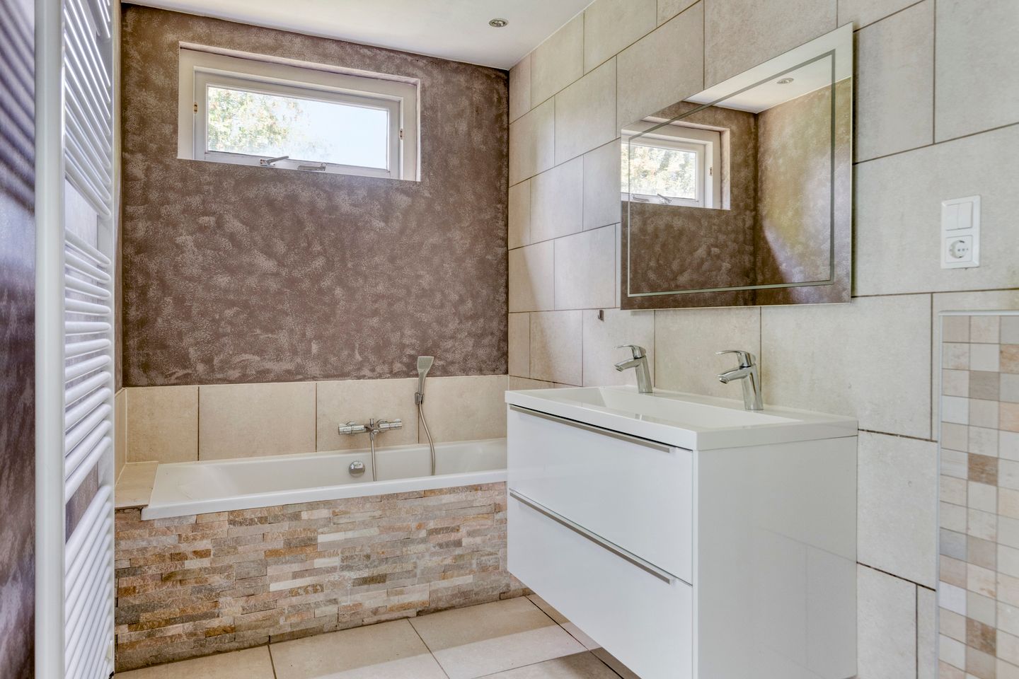 Foto 20 van Hoekeindseweg 162