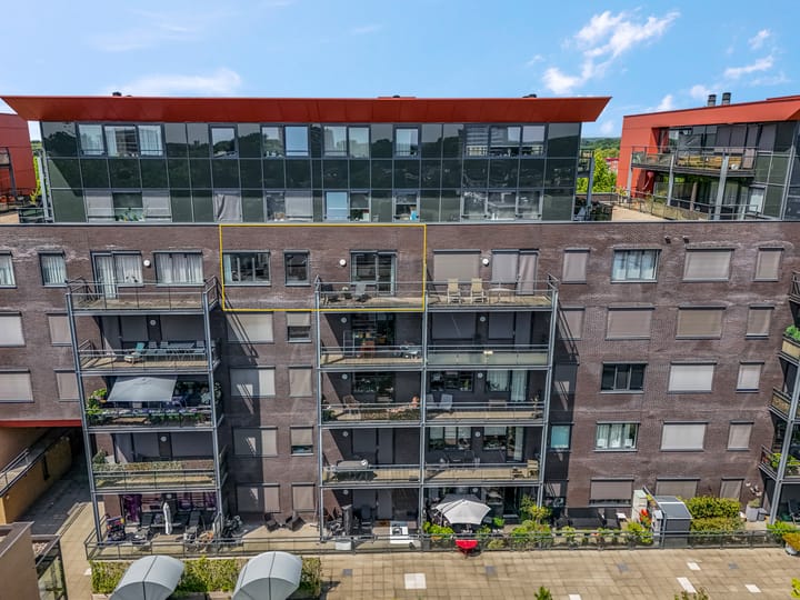 Bekijk foto van Wadestein 54