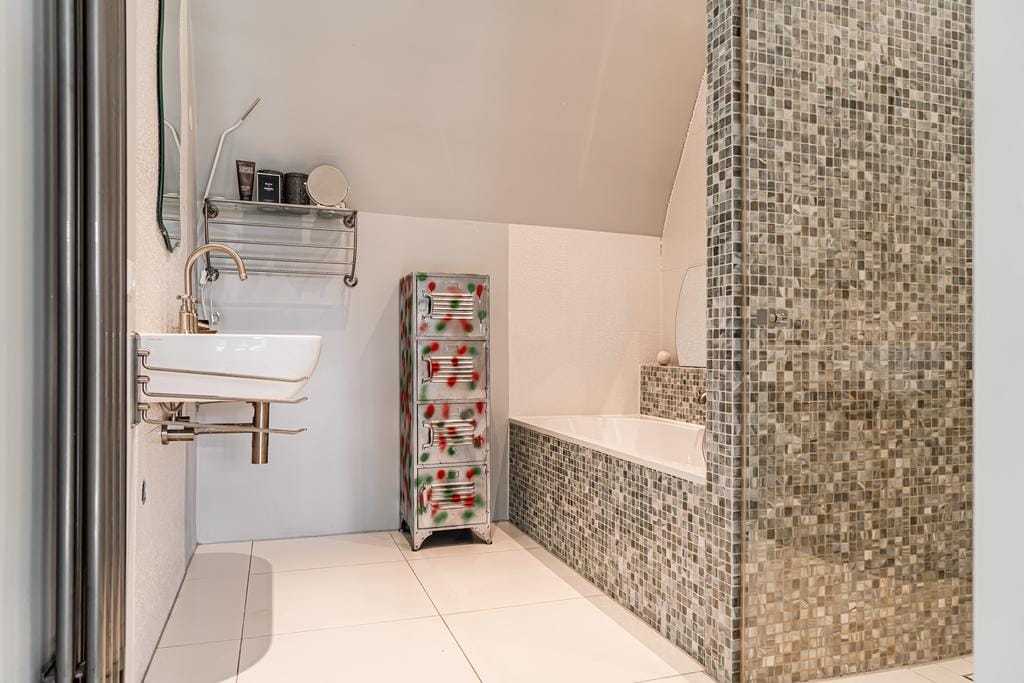 Photo 54 of Nanningh Cloecklaan 14