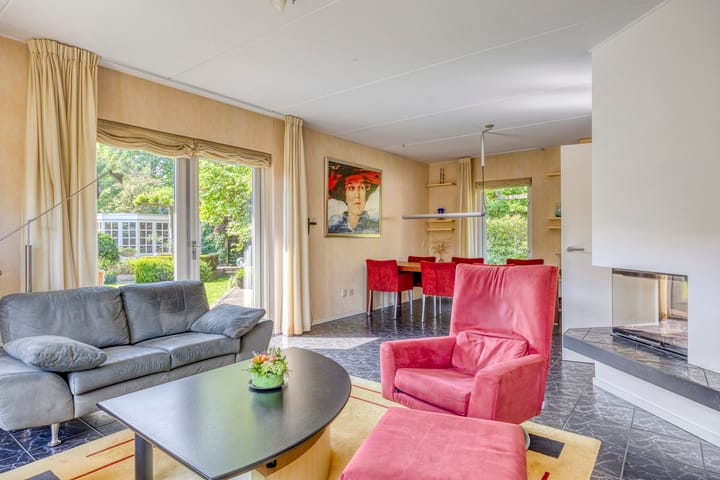 Foto 11 van Gentiaan 6