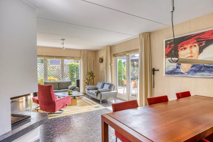 Foto 14 van Gentiaan 6