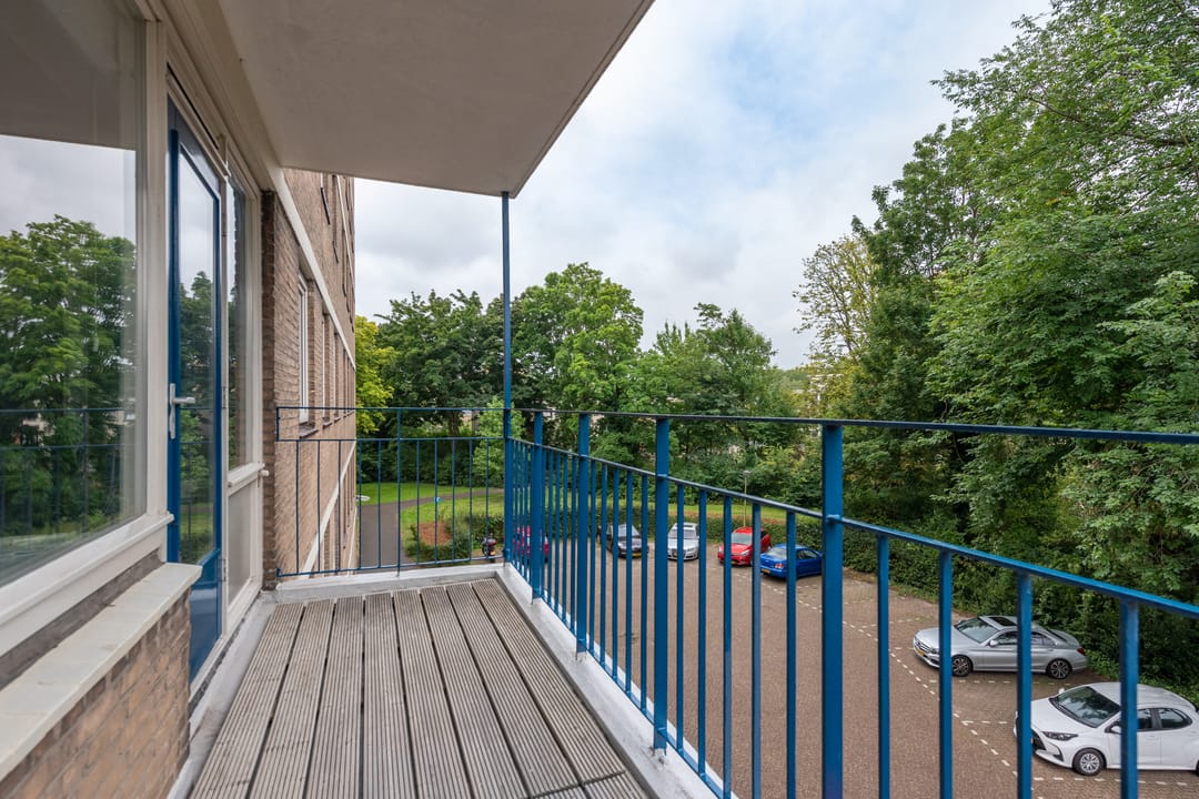 Photo 11 of Denenburg 97