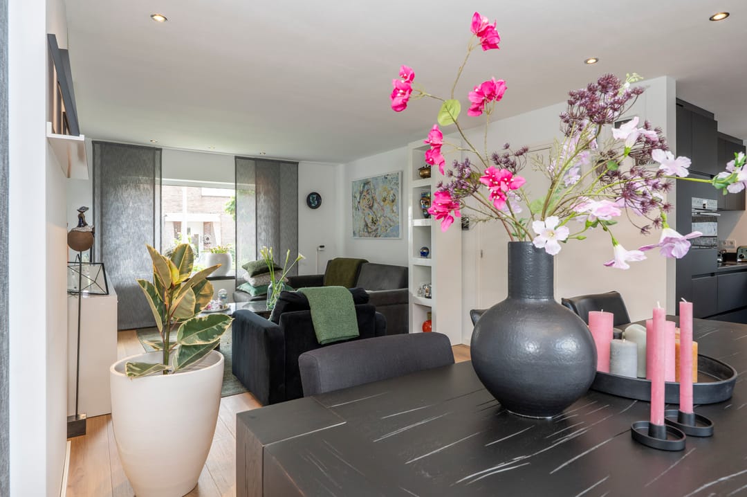 Photo 8 of Conventuelenstraat 2