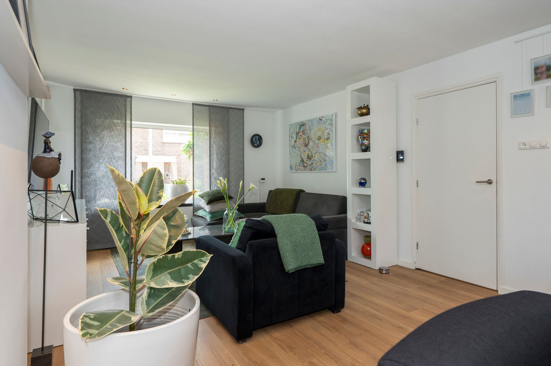 Photo 9 of Conventuelenstraat 2