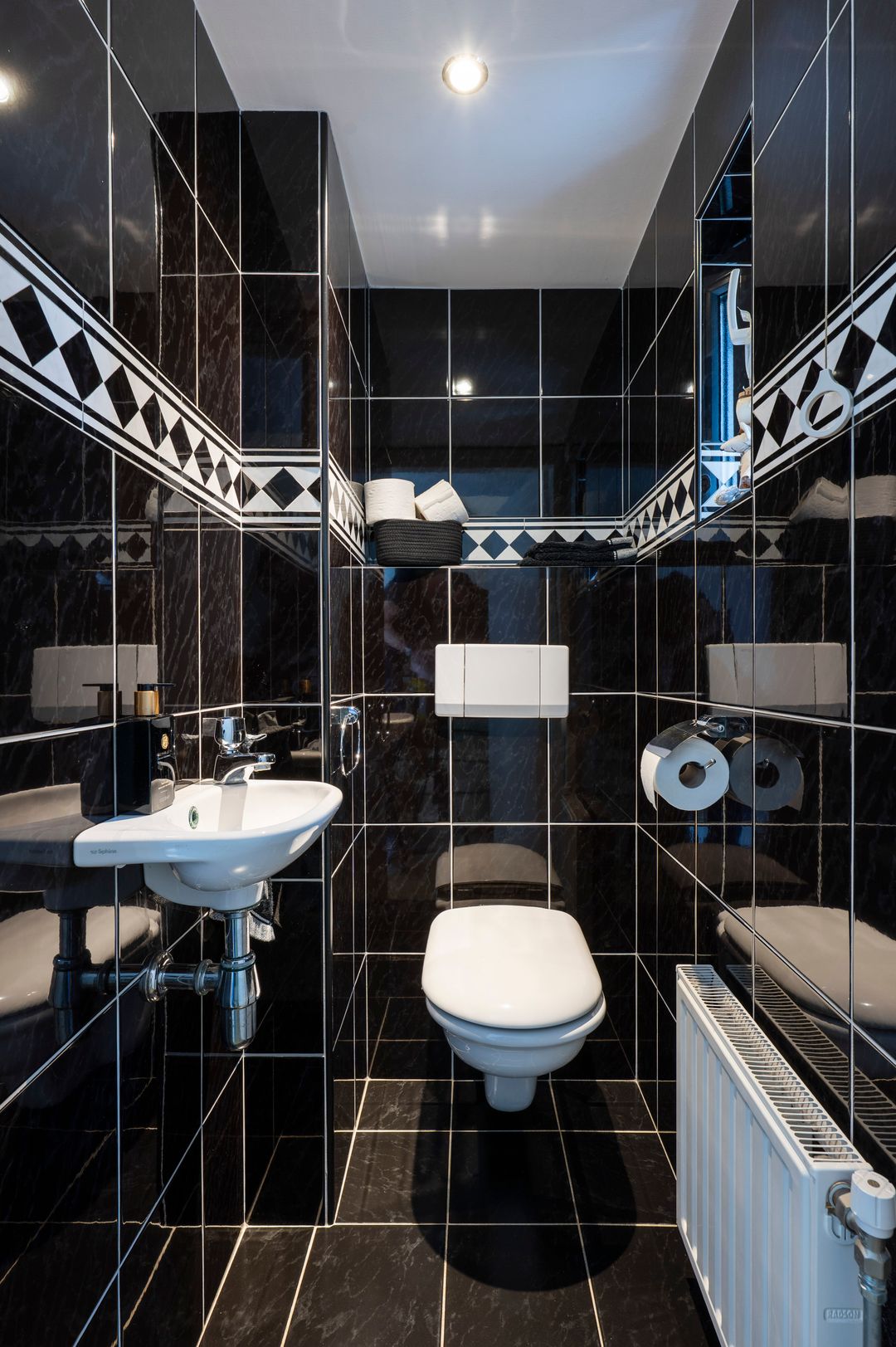 Photo 16 of Conventuelenstraat 2