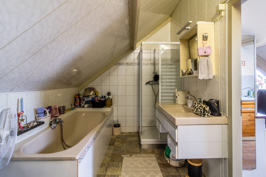 Foto 46 van Knibbelweg 17