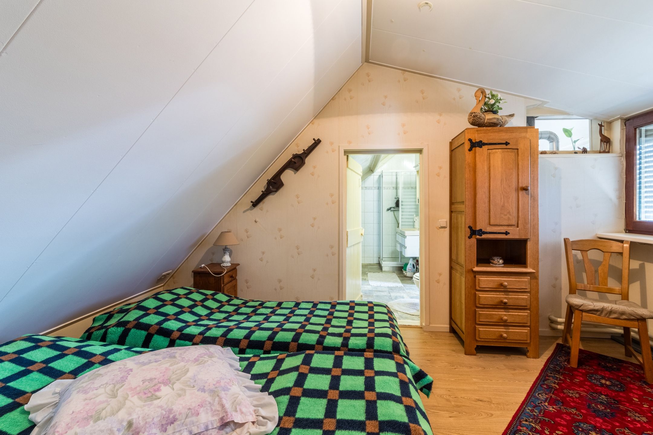 Foto 48 van Knibbelweg 17