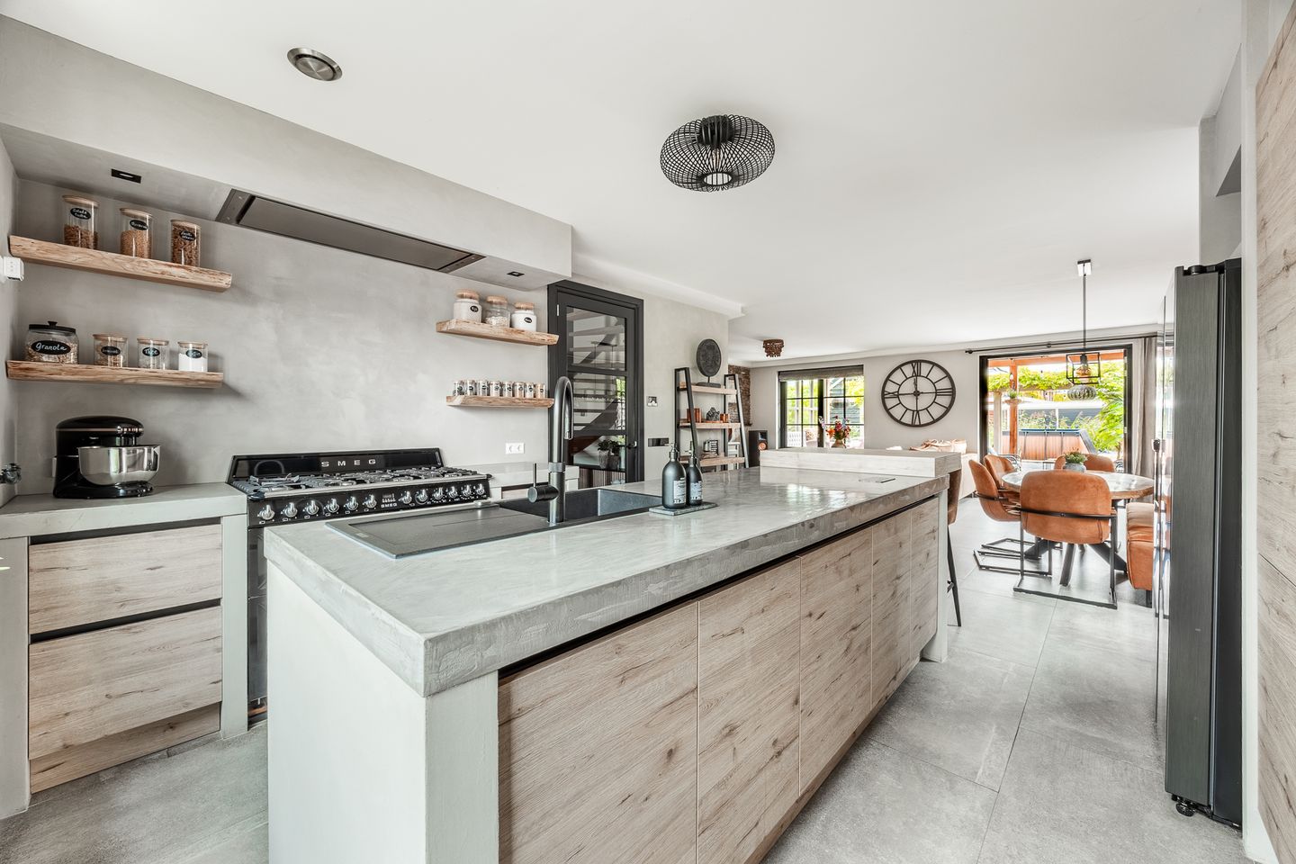 Foto 20 van Albatroslaan 277
