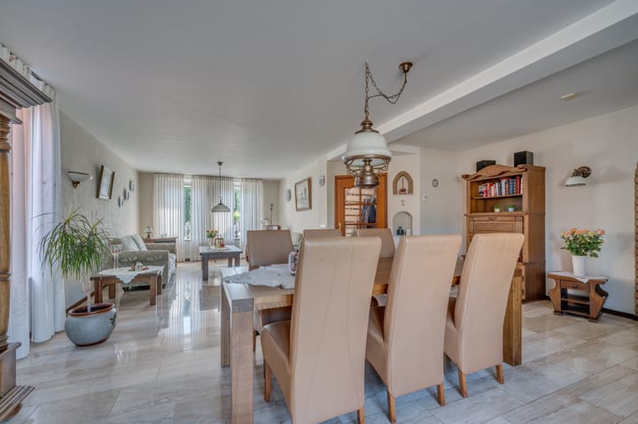 Foto 17 van Broekstraat 12