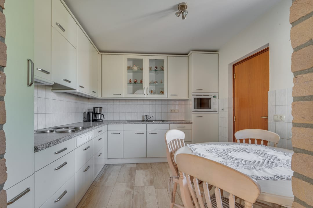 Photo 23 of Broekstraat 12