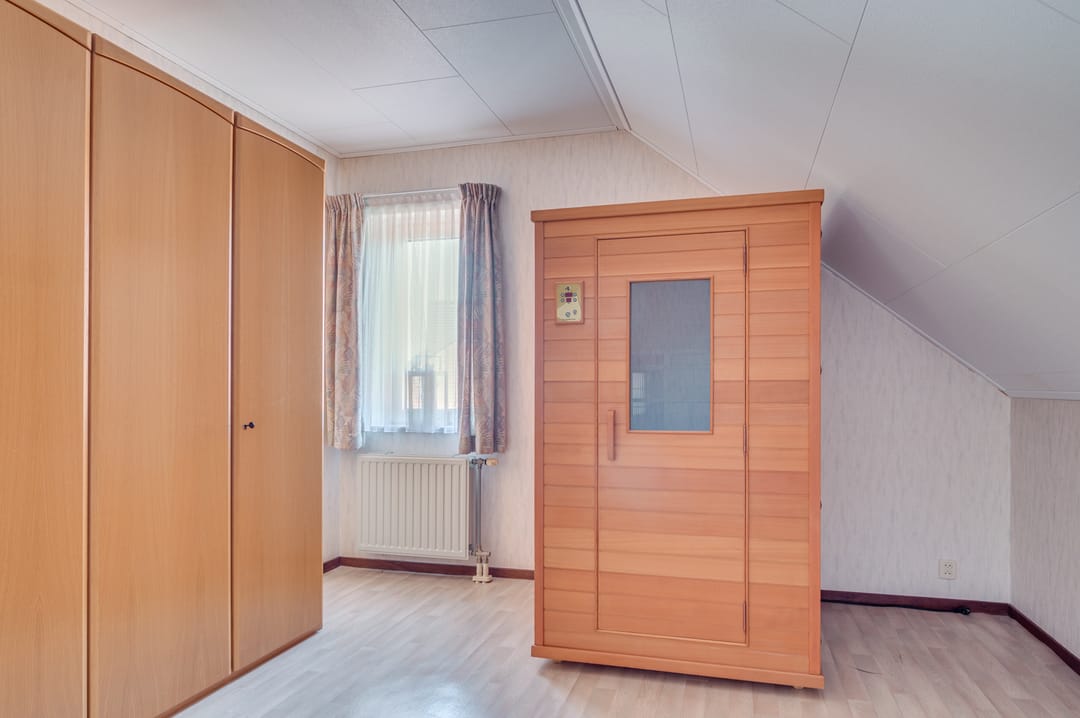 Photo 32 of Broekstraat 12