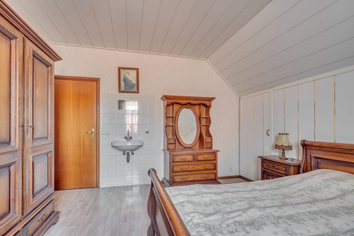 Foto 37 van Broekstraat 12