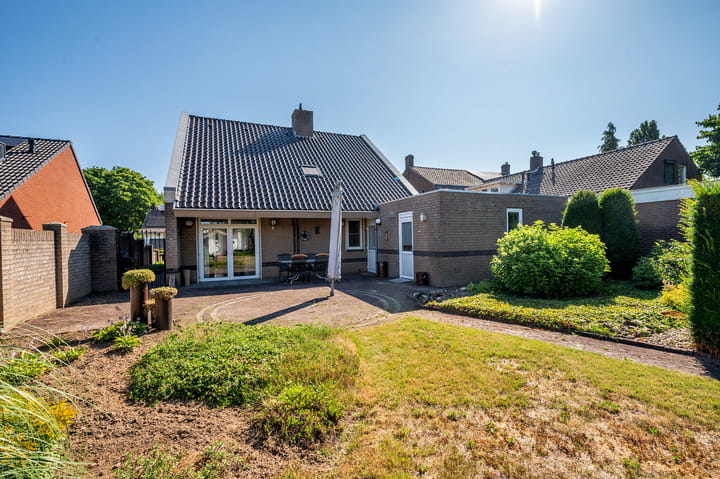 Foto 45 van Broekstraat 12