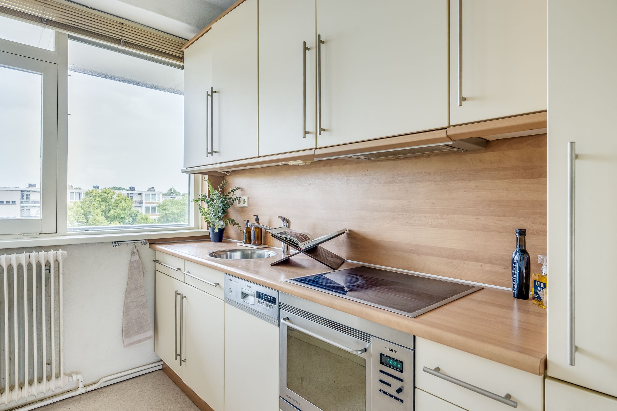 Foto 15 van Livingstonelaan 724