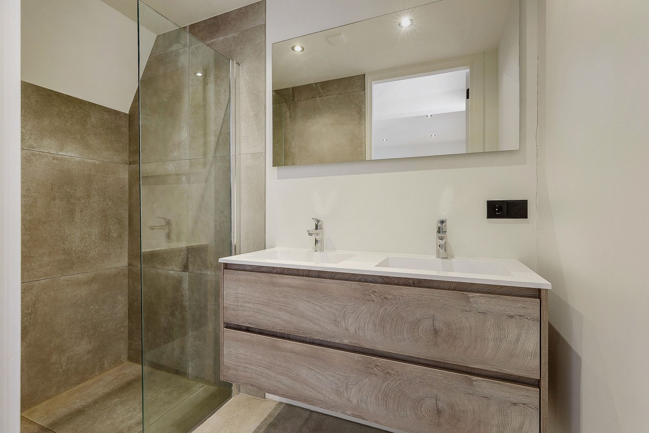 Foto 12 van Cornelis Trooststraat 22-H