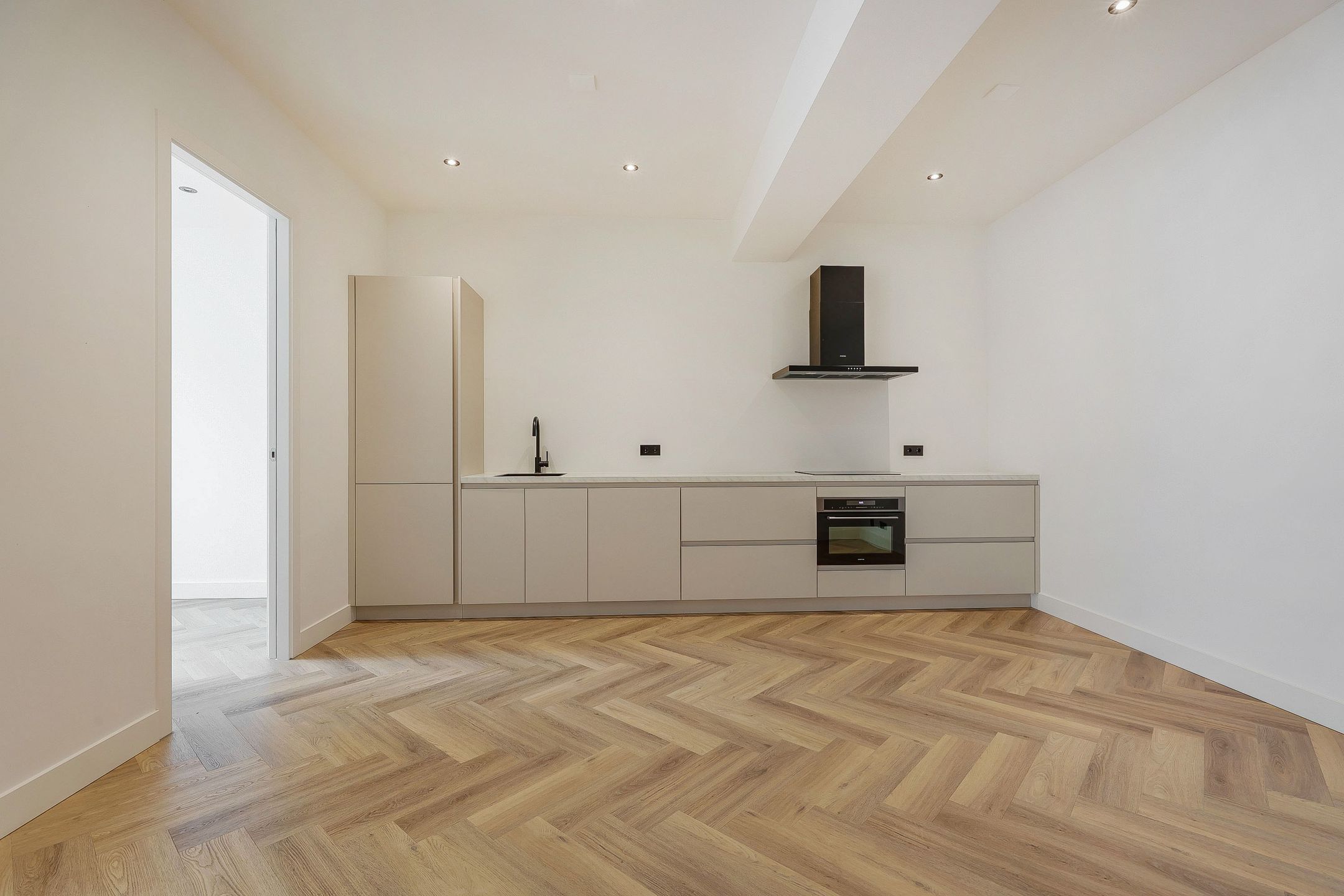 Foto 6 van Cornelis Trooststraat 22-H