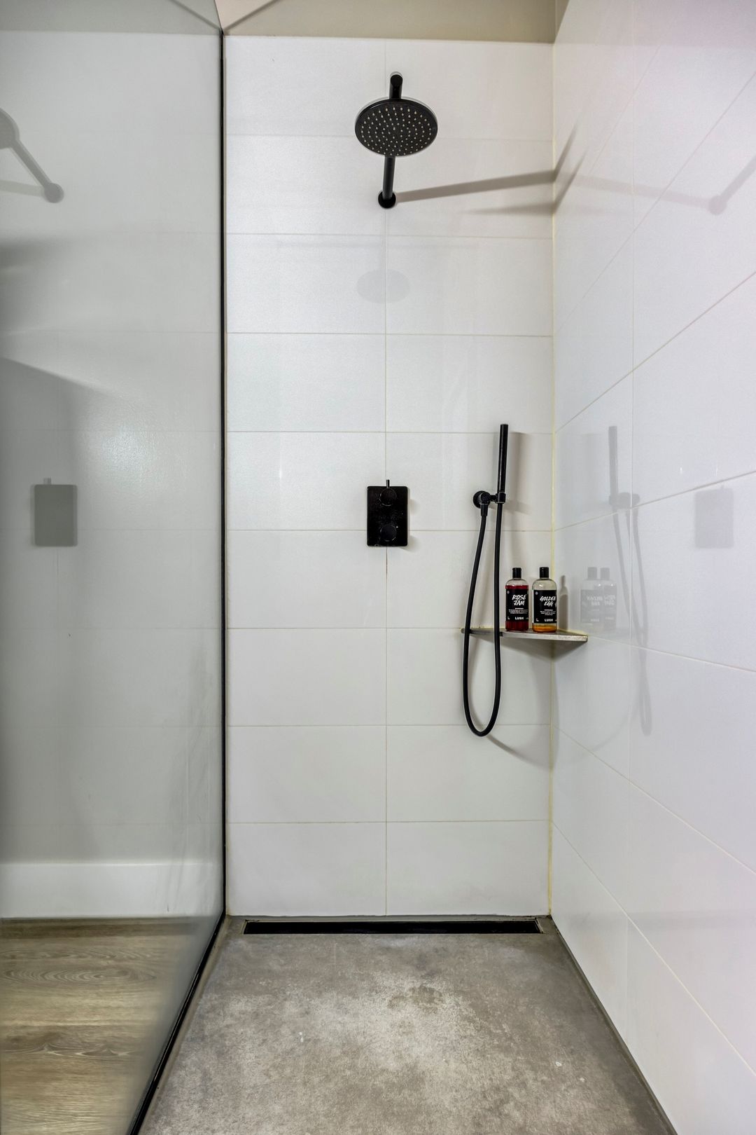 Foto 16 van Eekbrouwersweg 6-C