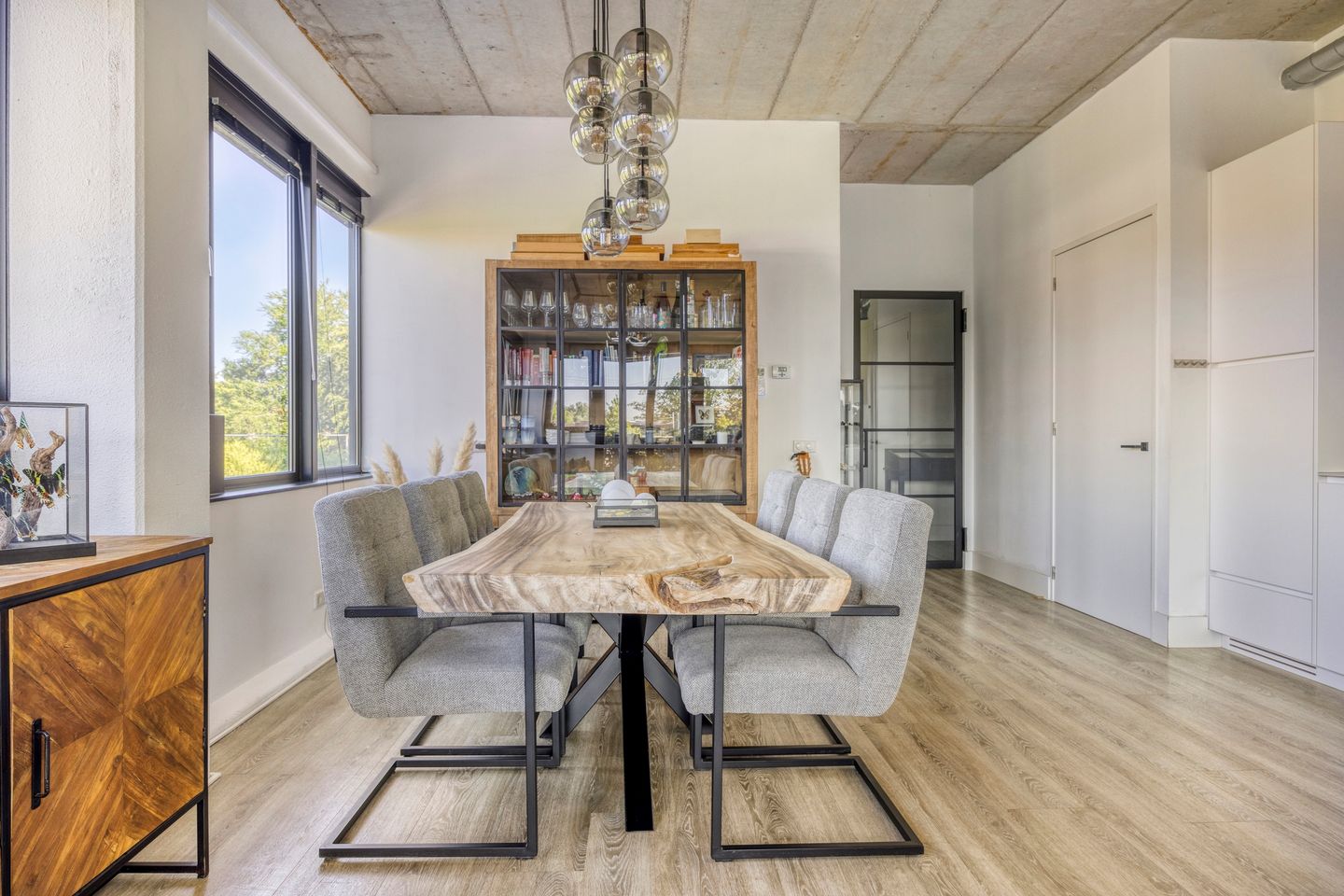 Foto 5 van Eekbrouwersweg 6-C