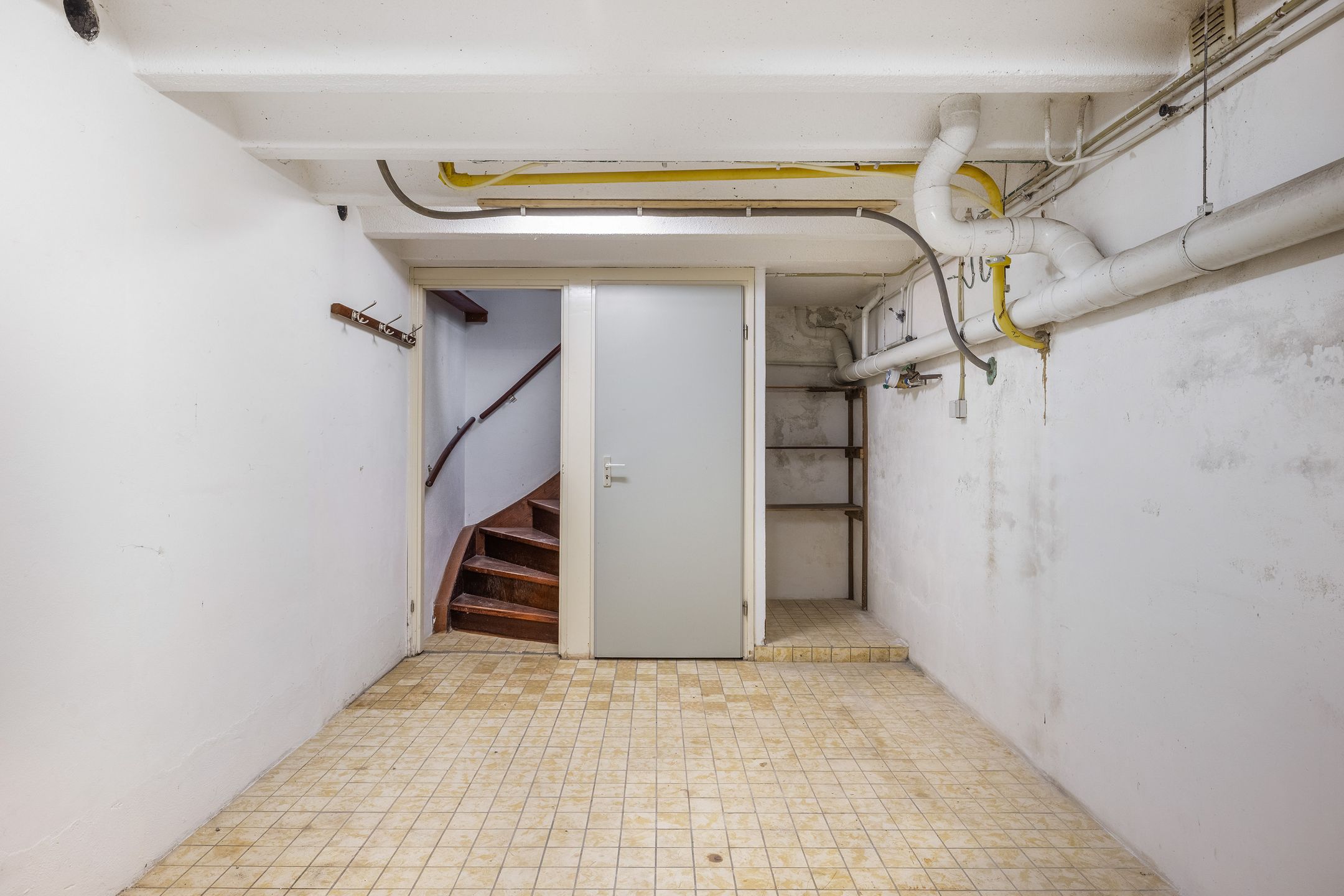 Photo 36 of Abeelstraat 85