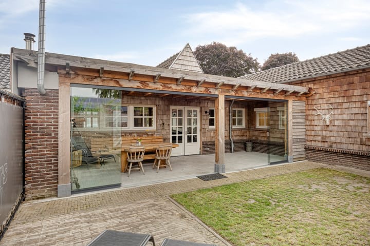 Photo 41 of Koning Kyriëweg 12