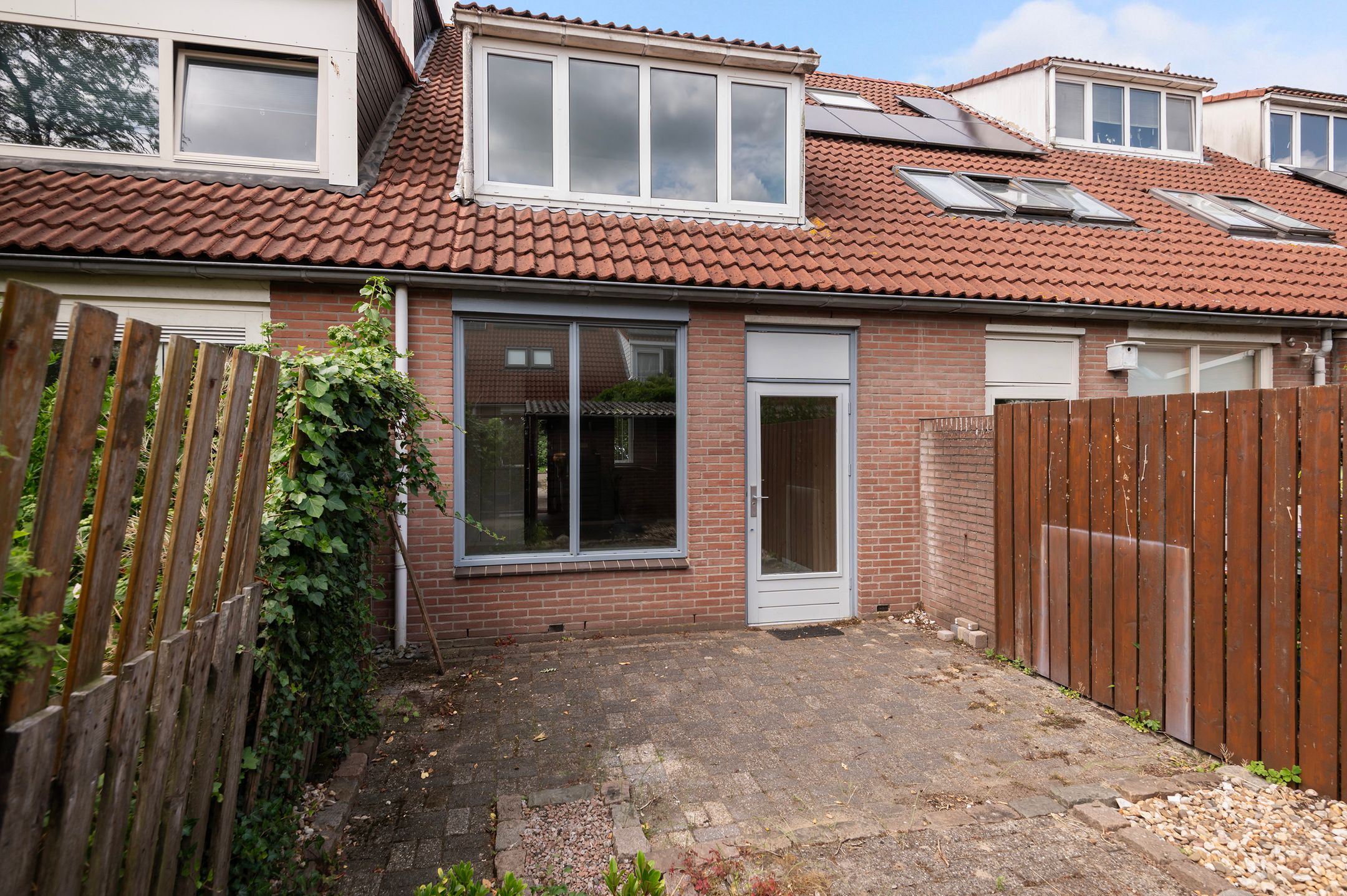 Photo 15 of Siebren van der Baanhof 16