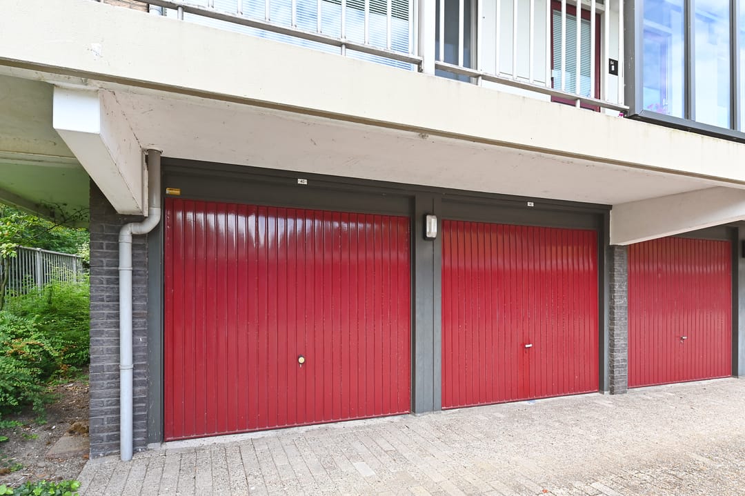 Photo 2 of Catharina van Rennesstraat 42