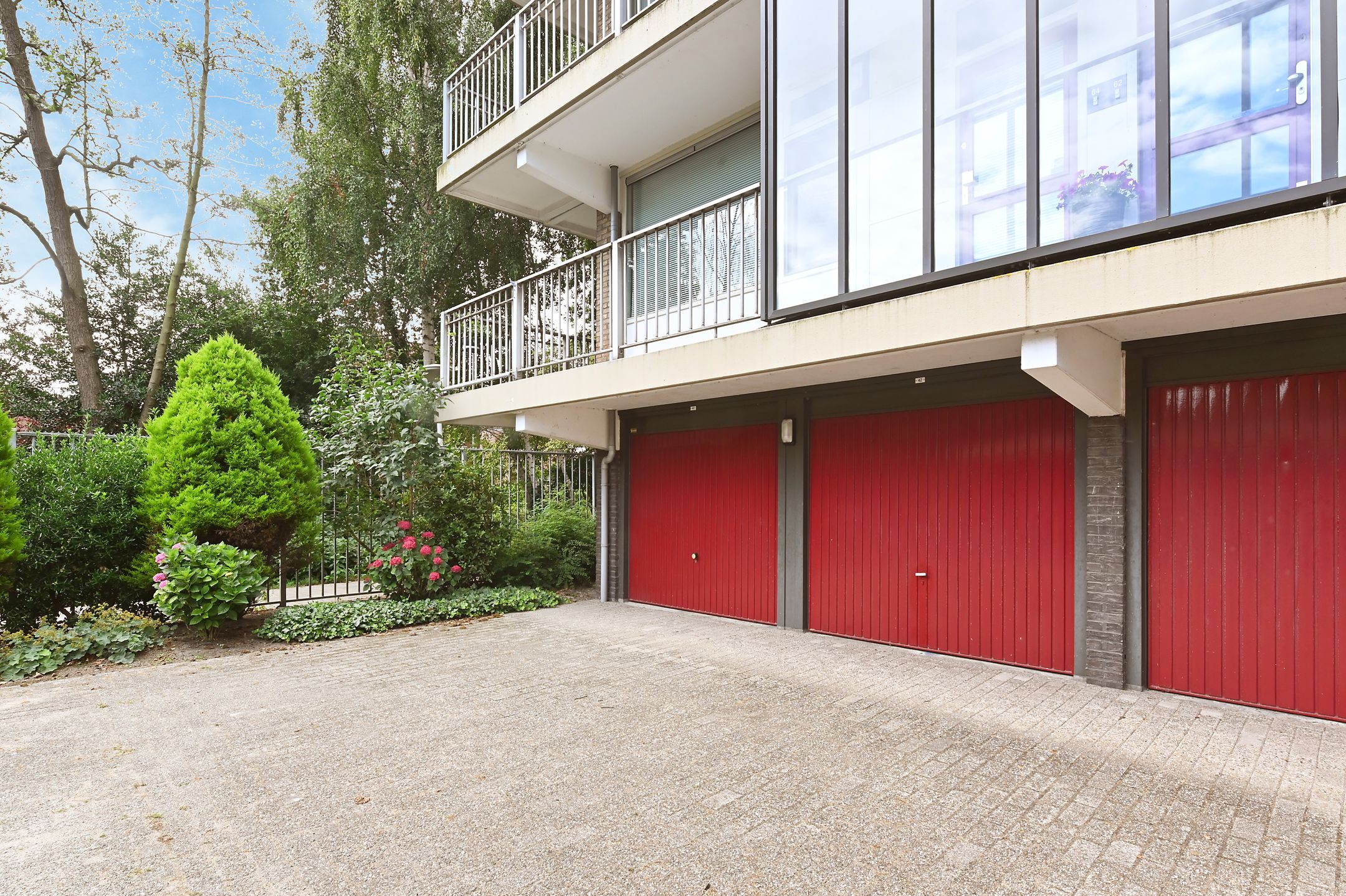 Photo 3 of Catharina van Rennesstraat 42