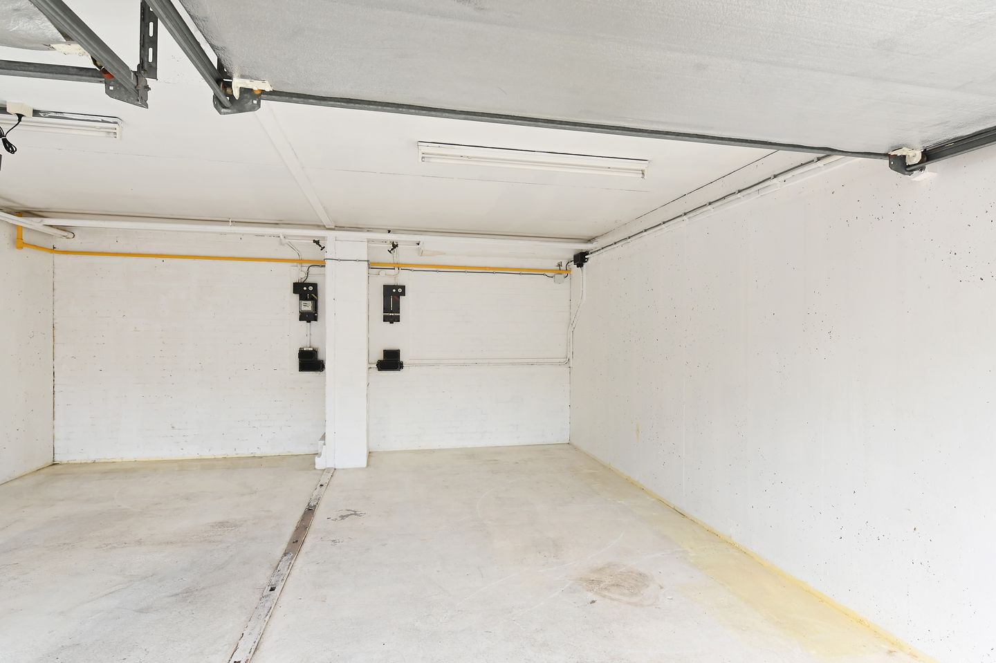 Photo 10 of Catharina van Rennesstraat 42