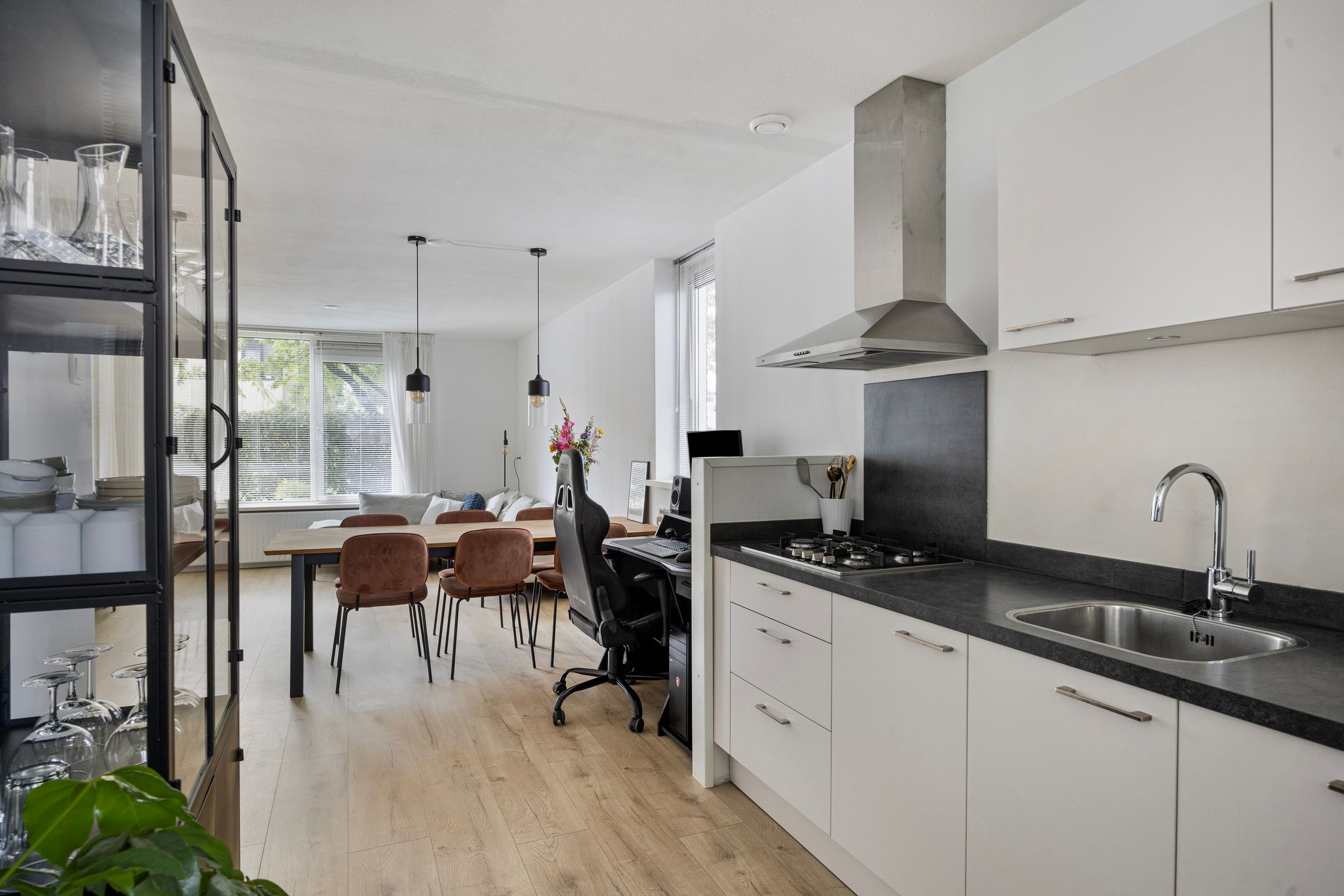 Foto 3 van Graaf Adolflaan 2