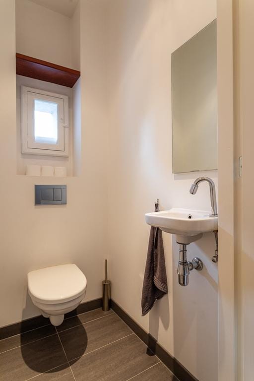 Photo 41 of De Ruijterstraat 64