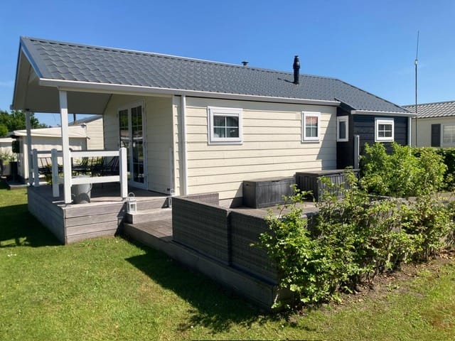 Photo 6 of Veneweg 223