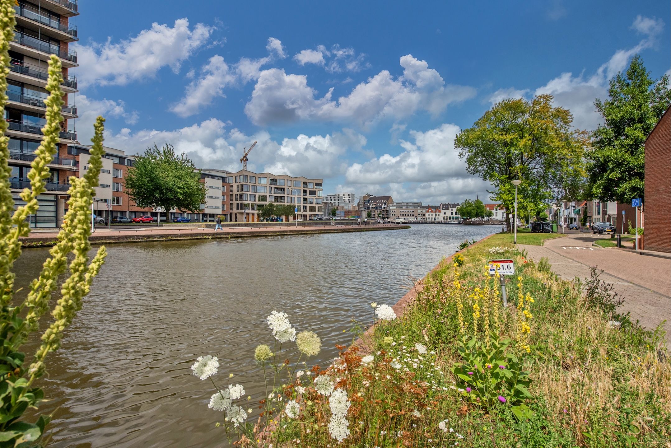 Foto 39 van Agatha van Leidenlaan 4