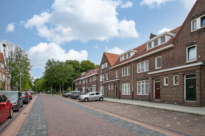 Foto 22 van Burg. Savelbergstraat 6