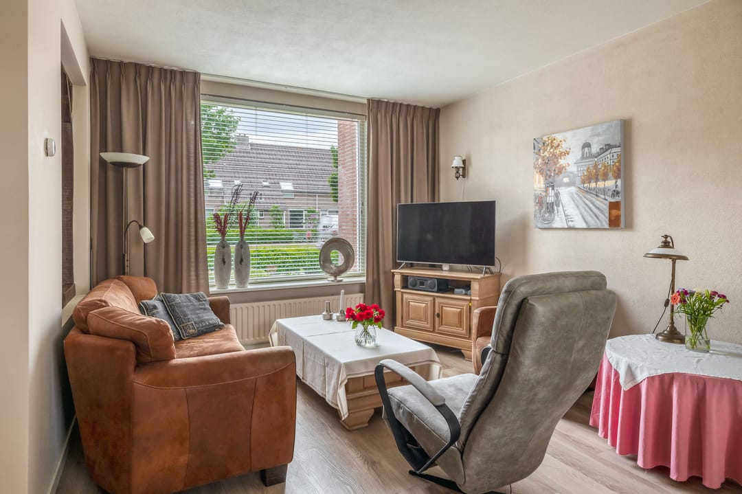 Foto 2 van Uiverdonk 21