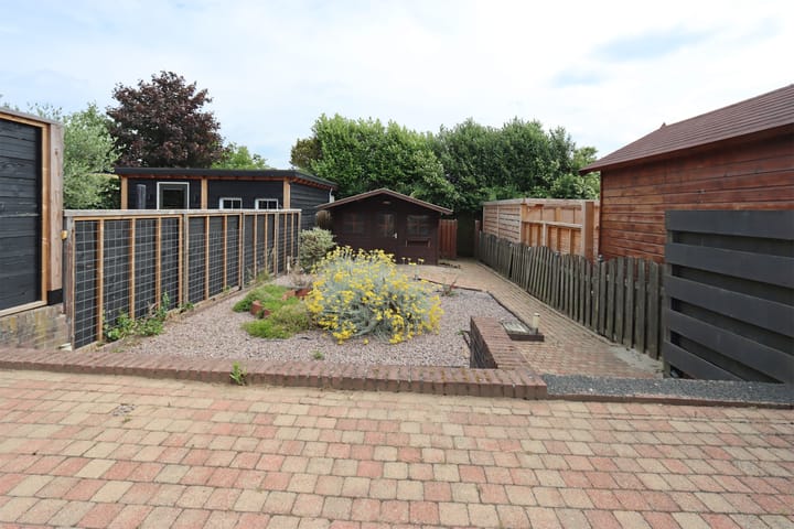 Foto 11 van Lijsterbesstraat 42