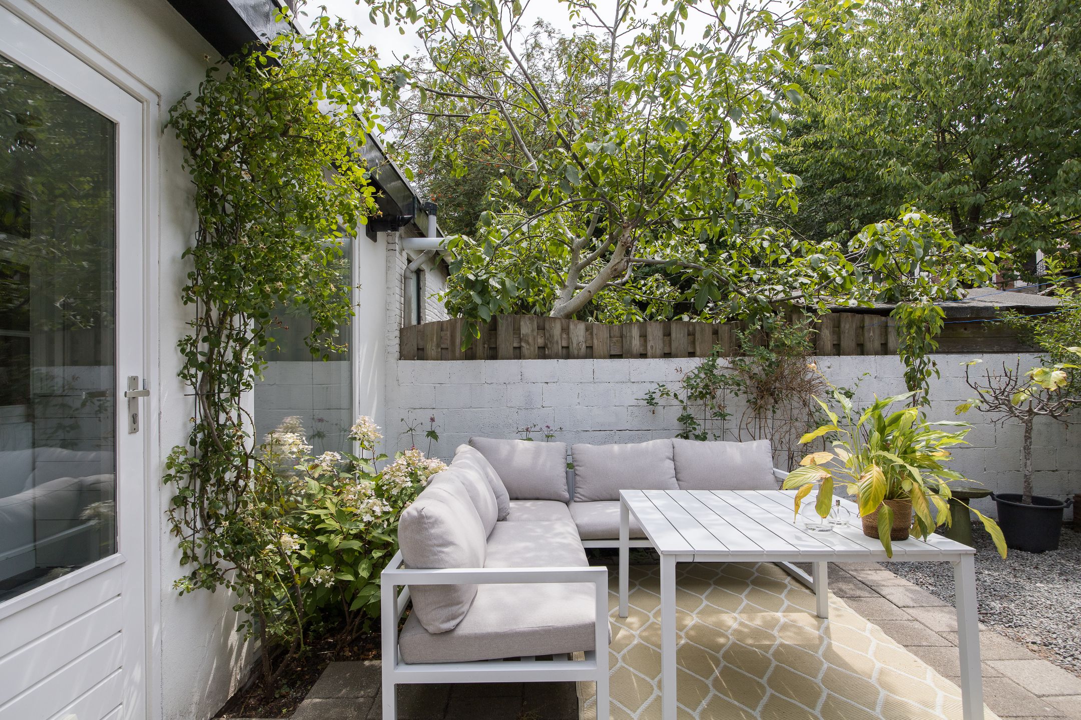 Foto 21 van Johannes Uitenbogaertstraat 44