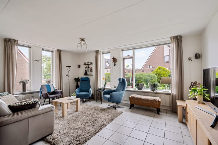 Foto 2 van Baalder 33