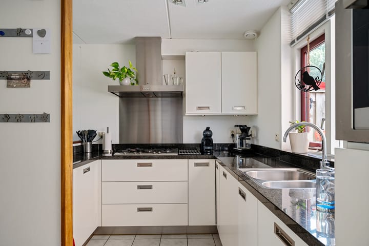 Foto 3 van Baalder 33