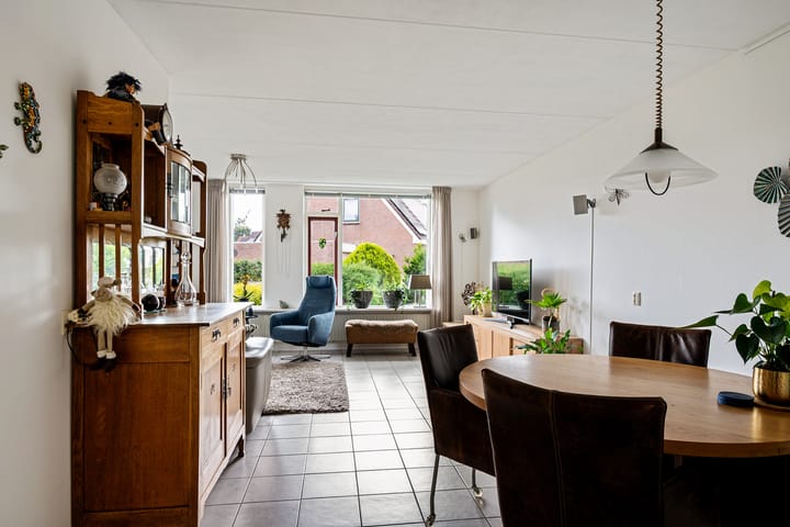 Photo 17 of Baalder 33