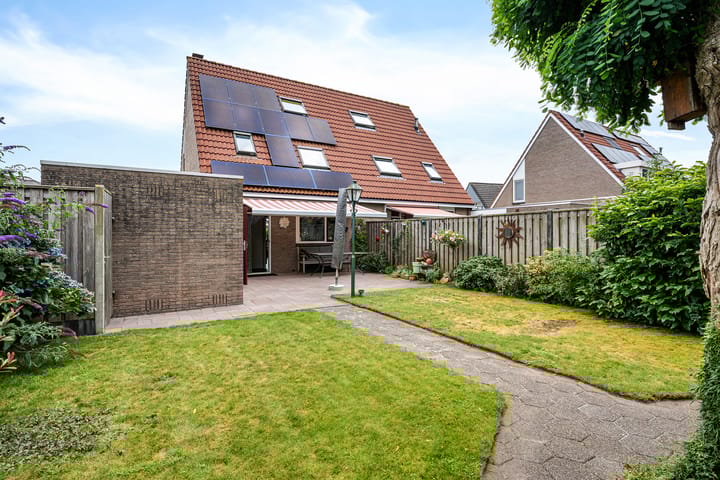 Photo 31 of Baalder 33