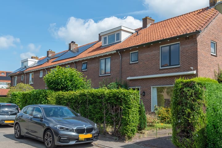 Photo 3 of Paulus Potterlaan 9