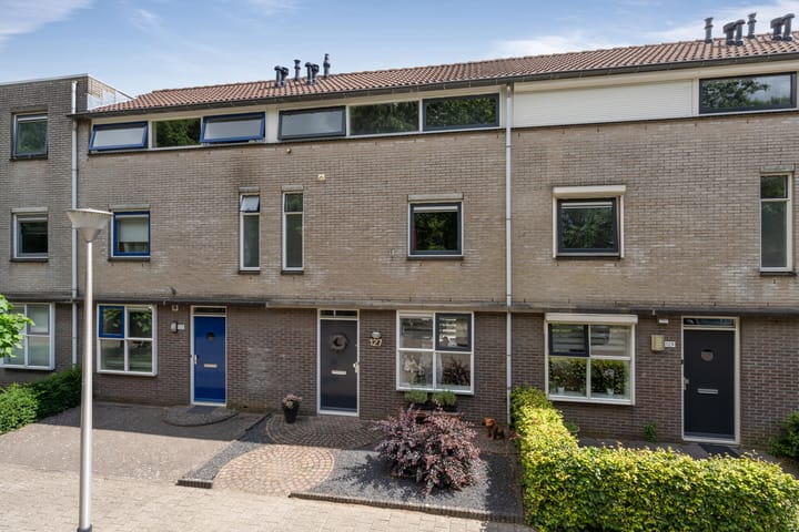 Foto 1 van Marathon 127