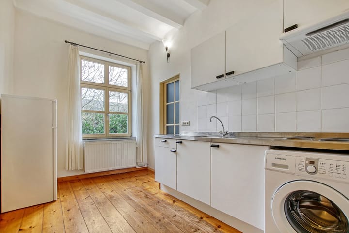 Foto 5 van Schoorstraat 8